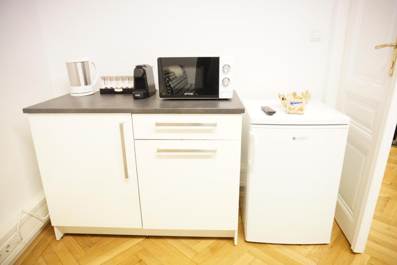 Urban City Apartment - Contactless Check-In Wien Eksteriør bilde